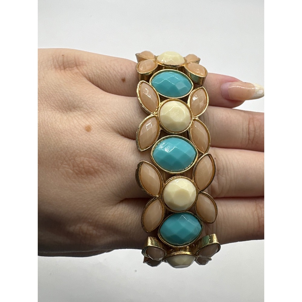 Gold Tone Turquoise Pink Cream Cabochon Flower Stretch Bracelet J395